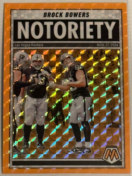 NFL - 2025 Panini Mosaic - Brock Bowers Orange Fluorescent NOTORIETY Prizm - 10 - Mint
