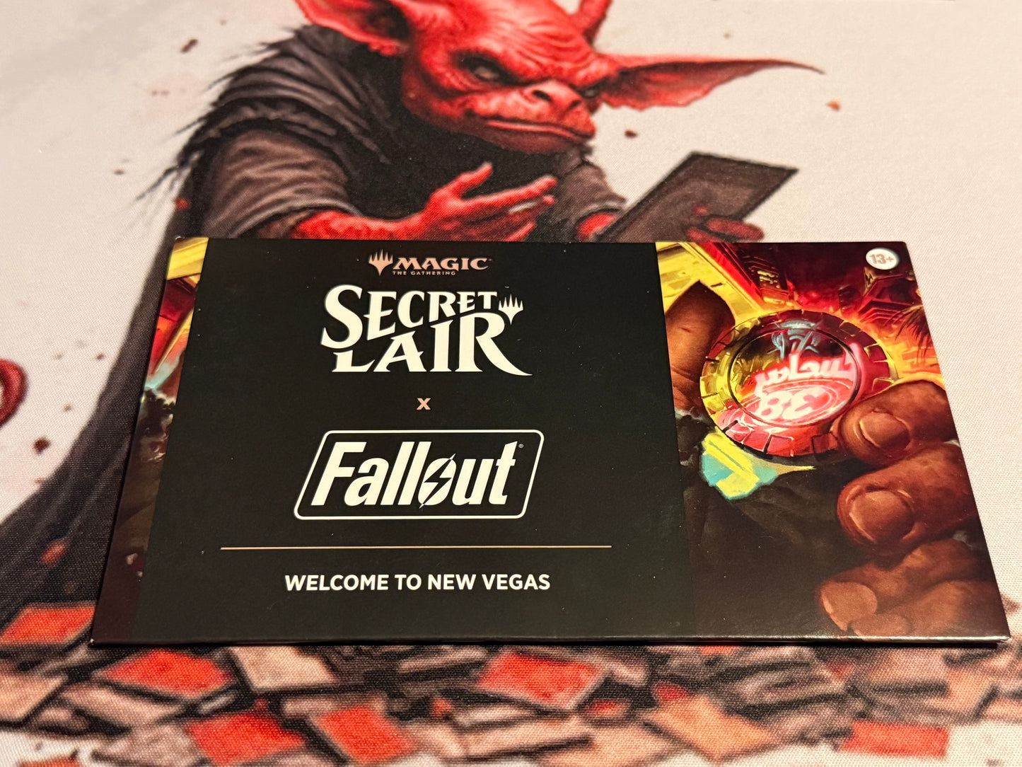 Secret Lair x Fallout: Welcome to New Vegas NON-FOIL Edition - New/Sealed