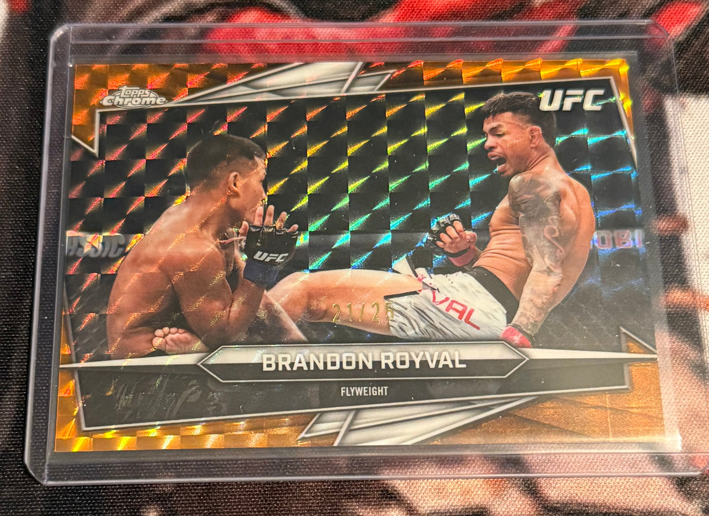 UFC - 2026 Topps Chrome - Brandon Royval Orange Geometric /25 Base - #54 - NM/M