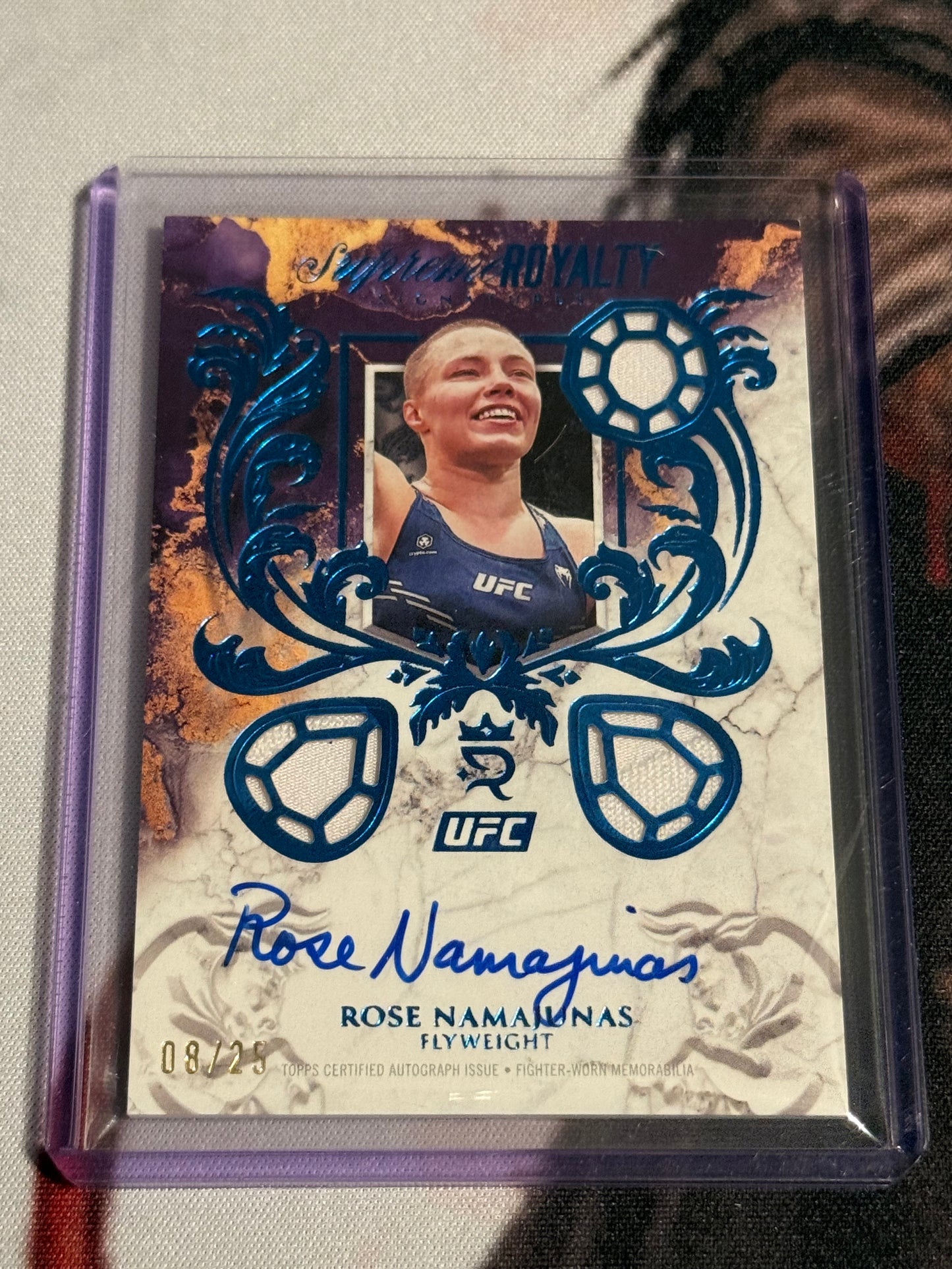 UFC - 2025 Topps Royalty- Rose Namajunas Supreme Royalty SERIALIZED PATCH AUTO /25 - #SUR-RN - NM+/M
