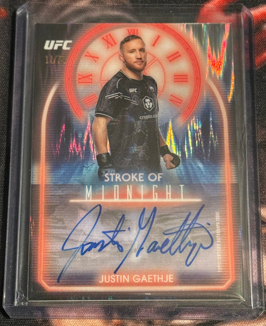 UFC - 2025 Topps Midnight - Justin Gaethje Stroke of Midnight Auto /75 - #SMA-JG - NM